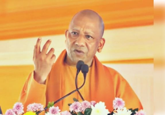 सीएम योगी ने दिव्यांग होमगार्ड्स के आश्रितों की सुनी पुकार, भर्ती पर लगी रोक हटी