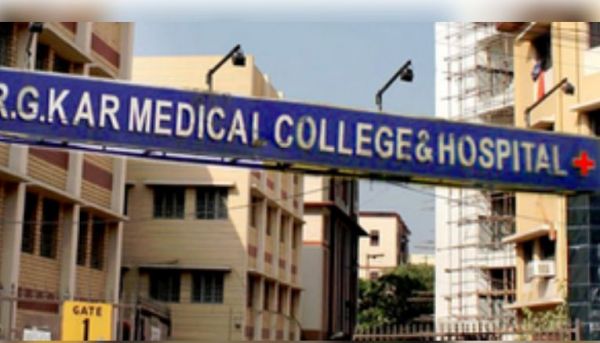 आरजी कर मामला : वरिष्ठ डॉक्टरों ने कोलकाता में 10 दिवसीय प्रदर्शन की योजना बनाई 
