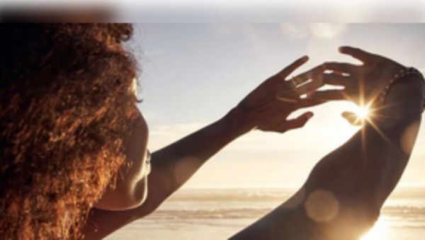 ज्यादा देर धूप में रहने से हो सकता है स्किन कैंसर, ये सावधानी है जरूरी 