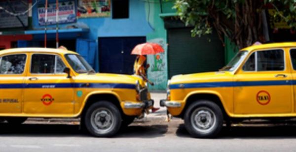मार्च 2025 तक कोलकाता की 64 प्रतिशत पीली टैक्सियां सड़कों से हट जाएंगी 