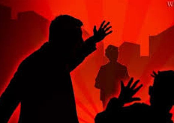 उप्र : टोपी पहनकर स्कूल आने पर बच्चे को पीटा, शिक्षक के खिलाफ मामला दर्ज