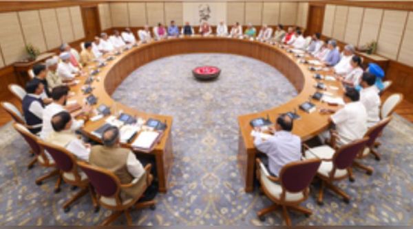 मार्च 2026 तक करीब 2.2 करोड़ स्वामित्व संपत्ति कार्ड बांटेगी केंद्र सरकार 