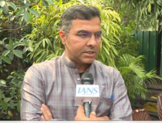 आम आदमी पार्टी दिल्ली की जनता के साथ डिजिटल फ्रॉड कर रही है : प्रवेश वर्मा 