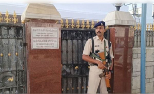 तमिलनाडु : वेल्लोर में डीएमके सांसद कथिर आनंद के ठिकानों पर ईडी रेड 