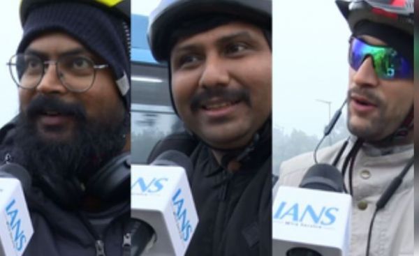 दिल्ली में गिरा पारा, साइकिलिस्ट बोले, ' ठंड से ज्यादा प्रदूषण से हो रही परेशानी' 