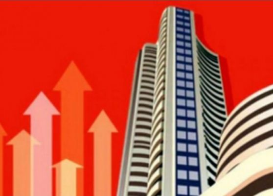 हरे निशान में खुला भारतीय शेयर बाजार, शुरुआती कारोबार में निफ्टी 24,000 स्तर के पार 