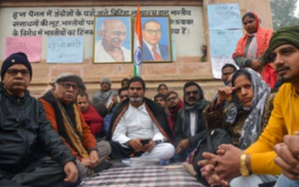 प्रशांत किशोर सशर्त जमानत लेने के लिए तैयार नहीं हैं : वकील शिवानंद गिरी 