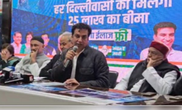 लोकसभा चुनाव में 'आप' के साथ समझौता करना कांग्रेस की बड़ी भूल थी : देवेंद्र यादव 