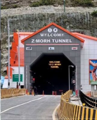 प्रधानमंत्री मोदी ने जम्मू-कश्मीर में जेड-मोड़ सुरंग का उद्घाटन किया