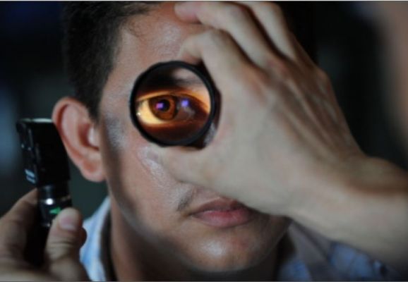 नियमित नेत्र परीक्षण से स्ट्रोक के जोखिम का लग सकता है सटीक अनुमान : शोध