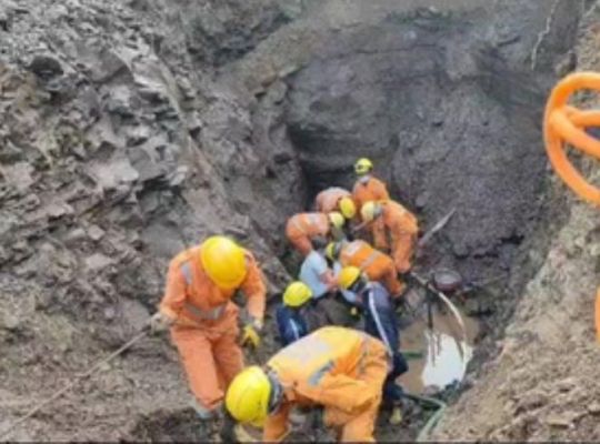 छिंदवाड़ा: कुएं के मलबे में दबे तीन में से एक मजदूर का शव बरामद 