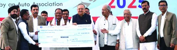 किसानों के पास पैसा ज्यादा जायेगा तो वाहन ज्यादा बिकेंगे-साय