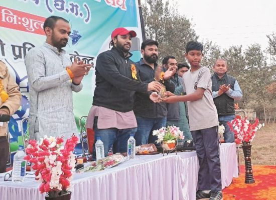 युवा दिवस पर तीरंदाजी प्रतियोगिता 