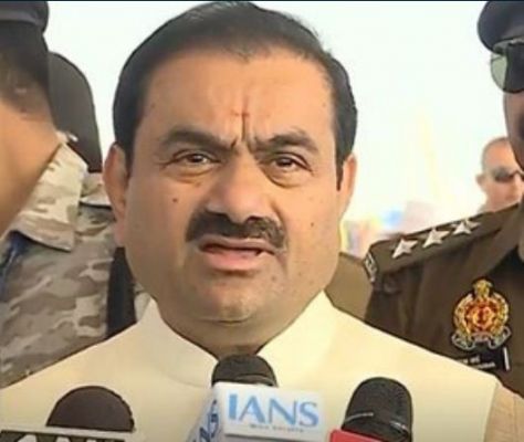 महाकुंभ : अदाणी समूह के अध्यक्ष गौतम अदाणी ने 'संगम घाट' पर की पूजा-अर्चना, बताया- 'अद्भुत अनुभव' 