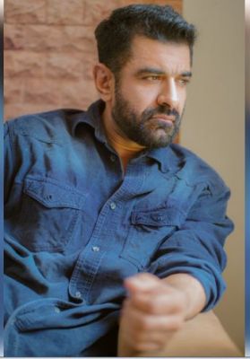 मेरे जीवन को पिता ने आकार दिया: एजाज खान 