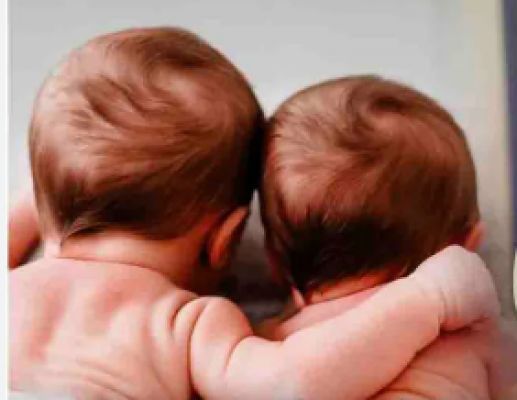 पहले की तुलना में क्यों ज्यादा पैदा हो रहे हैं जुड़वां बच्चे