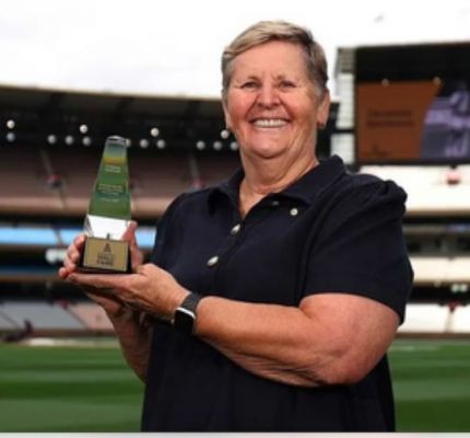 क्रिस्टीना मैथ्यूज को ऑस्ट्रेलियाई क्रिकेट हॉल ऑफ फेम में शामिल किया गया