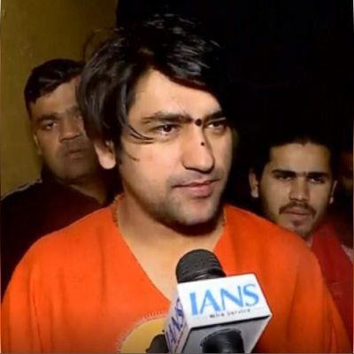 'हिंदुत्व की छवि खराब करने के लिए रची गई साजिश', महाकुंभ भगदड़ पर बोले धीरेन्द्र कृष्ण शास्त्री 