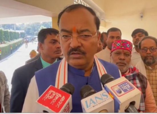 आदिवासी और पिछड़े समाज का अपमान करना कांग्रेस की आदत : केशव प्रसाद मौर्य 