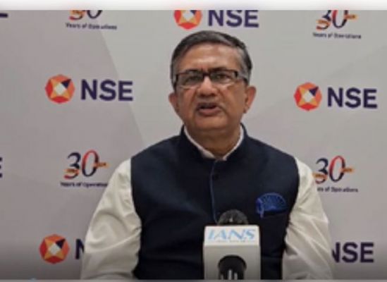 बजट से अर्थव्यवस्था को मिलेगी रफ्तार, खपत में भी होगा इजाफा : एनएसई सीईओ 