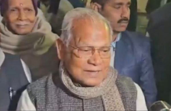 बजट की आलोचना पर केंद्रीय मंत्री मांझी का तंज, 'दिन में किसी को नहीं दिख रहा, तो सूर्य का क्या दोष' 