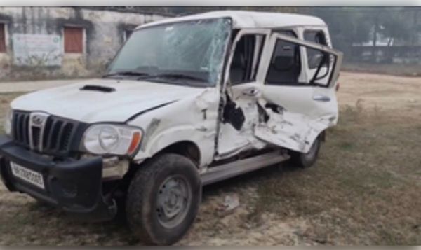 बिहार के जमुई में बालू लदे वाहन की टक्कर से स्कॉर्पियो सवार तीन लोगों की मौत, तीन अन्य घायल 