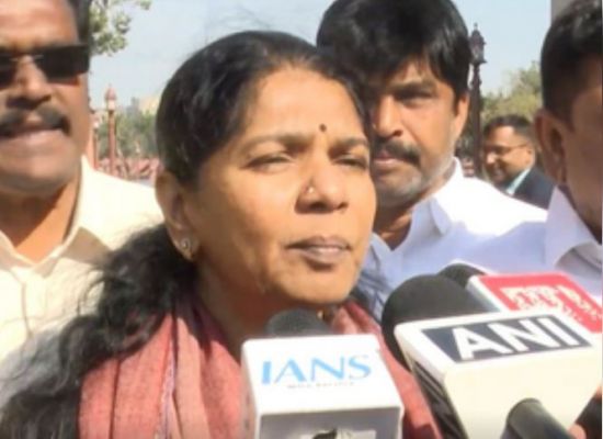 श्रीलंकाई नौसेना की गिरफ्त में हमारे मछुआरे, उन्हें रिहा कराए सरकार : कनिमोझी करुणानिधि