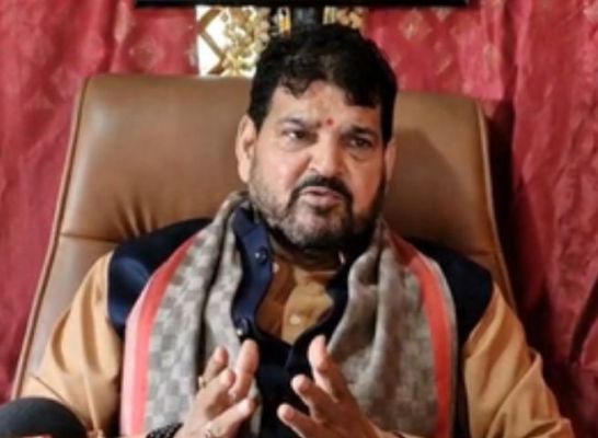 दिल्ली में भाजपा की पूर्ण बहुमत की सरकार बन रही, केजरीवाल सबसे बड़े झूठे : बृजभूषण सिंह 