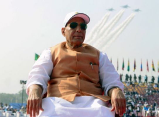 एयरो इंडिया 2025 : रक्षा मंत्री ने बेंगलुरु में एशिया की सबसे बड़ी एयरोस्पेस और रक्षा प्रदर्शनी का उद्घाटन किया