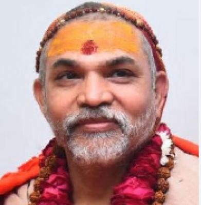 स्वामी अविमुक्तेश्वारनंद ने गाय को 'राष्ट्रमाता' घोषित करने के लिए केंद्र को 33 दिन का समय दिया