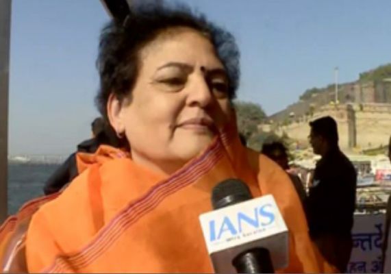 महाकुंभ में कोई परेशानी नहीं, योगी सरकार की व्यवस्था बेहतरीन : रेखा शर्मा