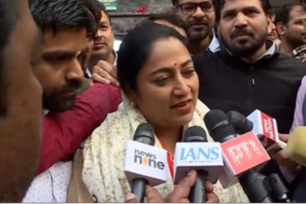 दिल्ली को उसका हक दिलाना सभी 48 विधायकों की जिम्मेदारी : रेखा गुप्ता