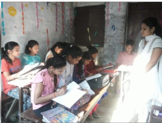 ग्रामीण भारत लर्निंग एक्टिविटी में बिता रहा अधिक समय, महिलाएं लगातार बढ़ रहींं आगे : केंद्र