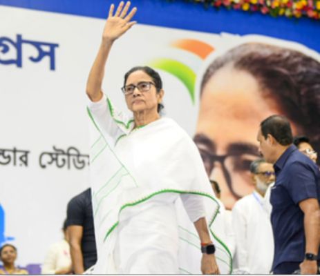 बंगाल : सीएम ममता बनर्जी का आरोप, 'वोटर लिस्ट में हेराफेरी के लिए सक्रिय हुईं दो ऑनलाइन एजेंसियां'