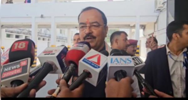 बसपा में हुए बड़े बदलाव पर केशव बोले- यह उनकी आंतरिक समस्या, इससे भाजपा का कोई लेना-देना नहीं 