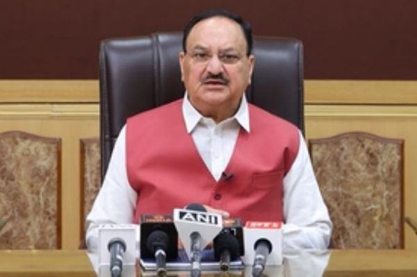 पीएम भारतीय जन औषधि परियोजना ने स्वास्थ्य सेवा को बदला, अनगिनत परिवारों के इलाज का बोझ हुआ कम: जेपी नड्डा 