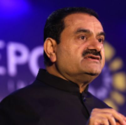 अदाणी ने इच्छा जताई, उनकी पोतियों की प्रतिभा का स्वागत खुले दरवाजे से हो, कांच की छत से नहीं