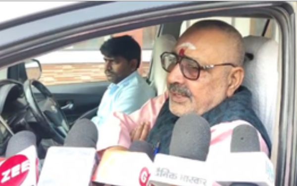 भारत में कहीं भी आने-जाने की स्वतंत्रता : गिरिराज सिंह