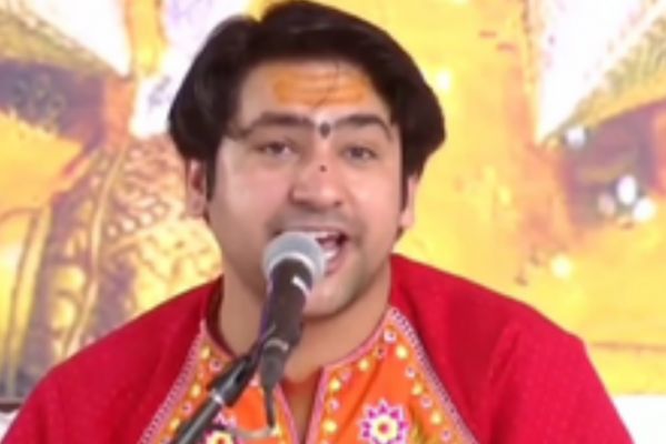 'बिहार हमारा है, हम आते रहेंगे', राजद विधायक की जेल भेजने की धमकी पर बाबा बागेश्वर का पलटवार
