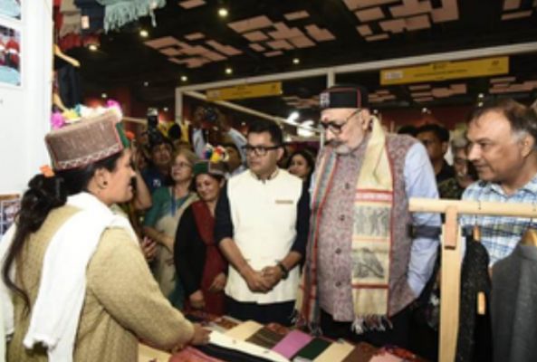 पिछले 5 वर्षों से कपड़ा क्षेत्र में स्टार्टअप की संख्या लगातार बढ़ रही : केंद्रीय मंत्री 