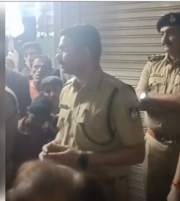 इंदौर पुलिस की पहल: विवाद का कारण नहीं बने त्योहार, बस्तियों में जाकर अधिकारी कर रहे अपील