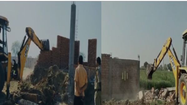 गाजीपुर पुलिस ने थाना भवन पर चलाया बुलडोजर, हाईकोर्ट के आदेश के बाद कार्रवाई 