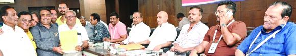 चेम्बर चुनाव अंतिम नामांकन दिन 75 फार्म जमा