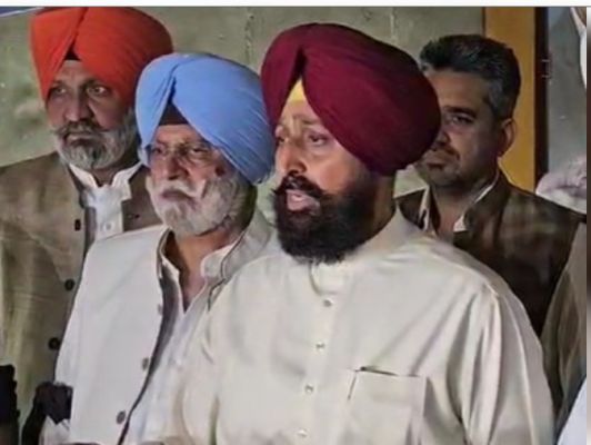 पंजाबः कांग्रेस ने राज्यपाल के अभिभाषण का किया बहिष्कार, नेता प्रतिपक्ष ने सरकार पर लगाए गंभीर आरोप