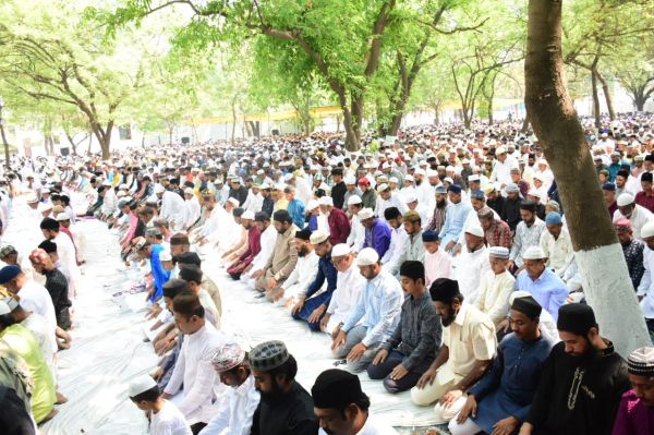 म्यांमा में जुमे की नमाज के दौरान आए भूकंप में 700 से अधिक मुसलमान मारे गए