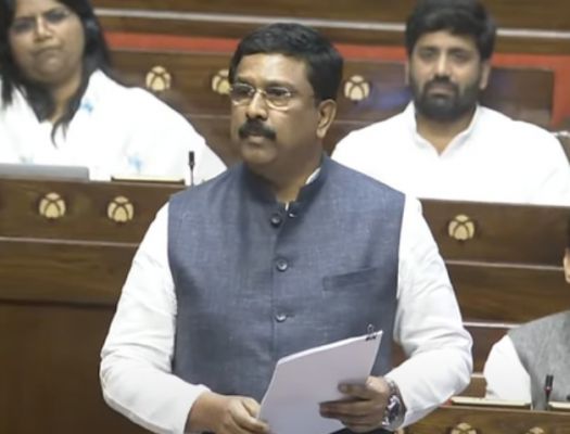 झूठ फैलाया गया है कि वक्फ बोर्ड किसी भी जमीन को अपना घोषित कर सकता है : नासिर हुसैन 