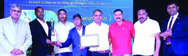 आपातकालीन परिस्थितियों से निपटने सुरक्षा कर्मियों के समर्पण को बालको का सम्मान