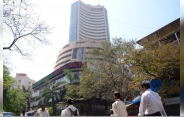 भारत- अमेरिका व्यापार वार्ता मार्केट सेंटिमेंट के लिहाज से महत्वपूर्ण: विशेषज्ञ 