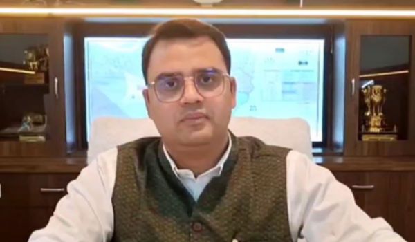 इटावा: जिला प्रशासन ने भीषण गर्मी और हीट वेव से निपटने के लिए कसी कमर 