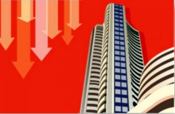 भारतीय शेयर बाजार लाल निशान में बंद, सेंसेक्स 74,000 के नीचे फिसला 